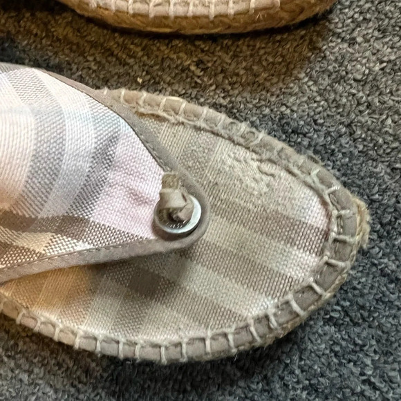 Burberry Y2K Espadrille Sandals, size 40 - Picture 10 of 10